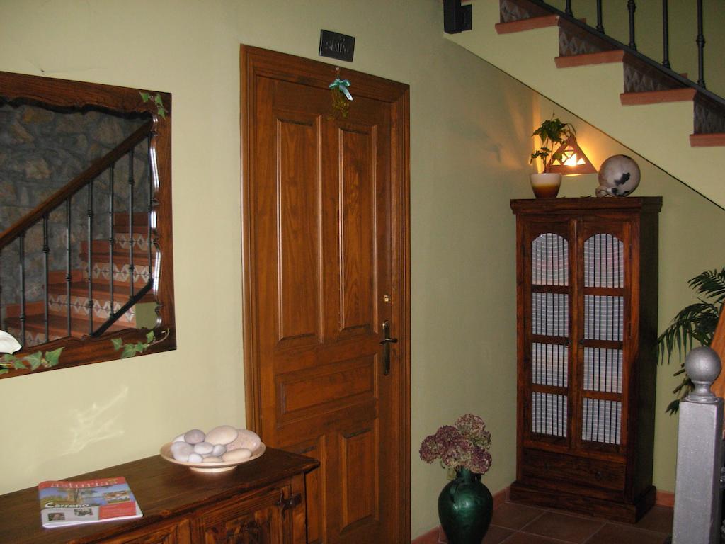 La Llosa Rodré Guimarán Habitación foto